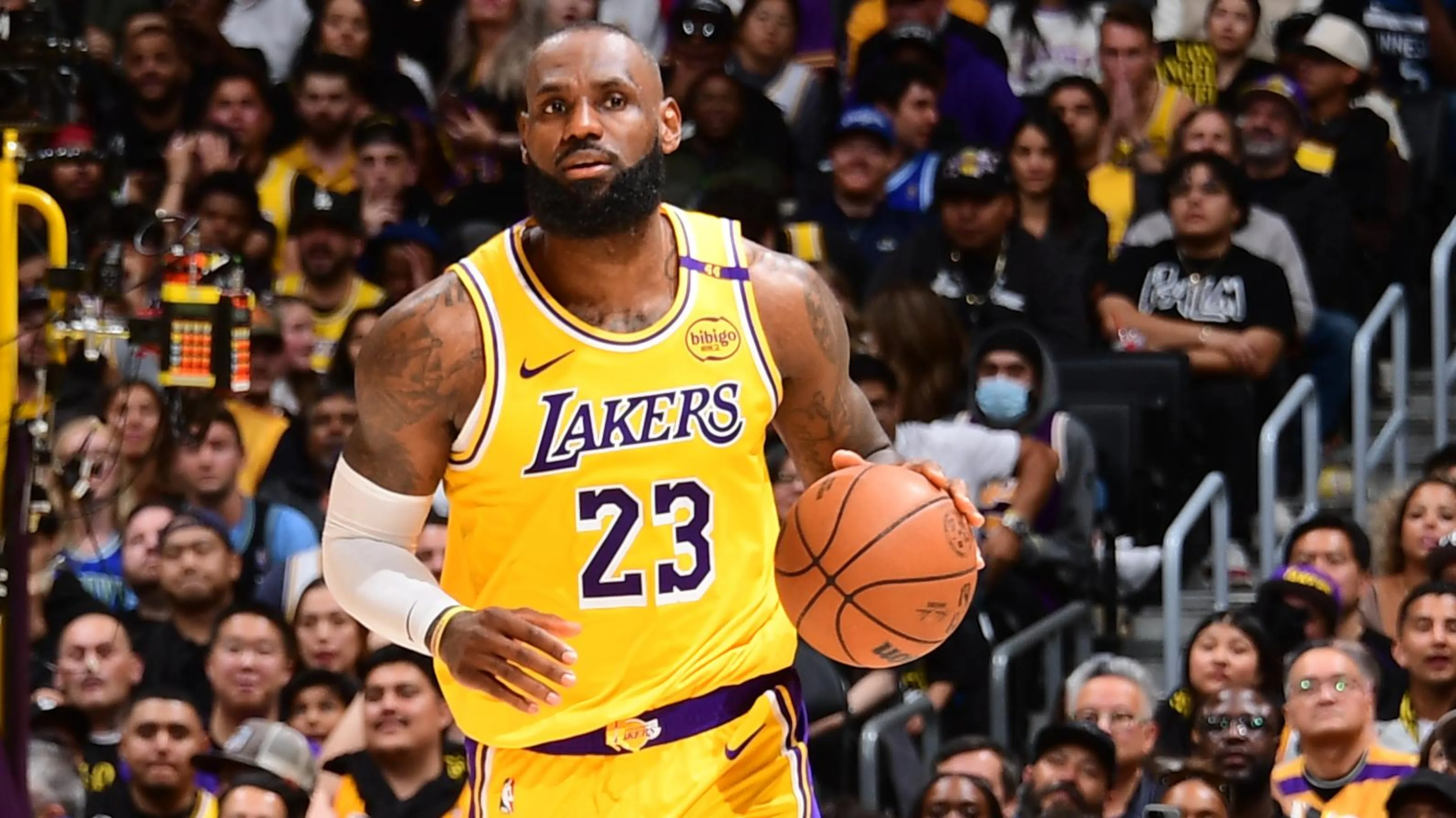 LeBron James Dilaporkan Menarik Minat Mavs Jika Kontrak Dibeli, Bukan Ditukar di Tengah Rumor