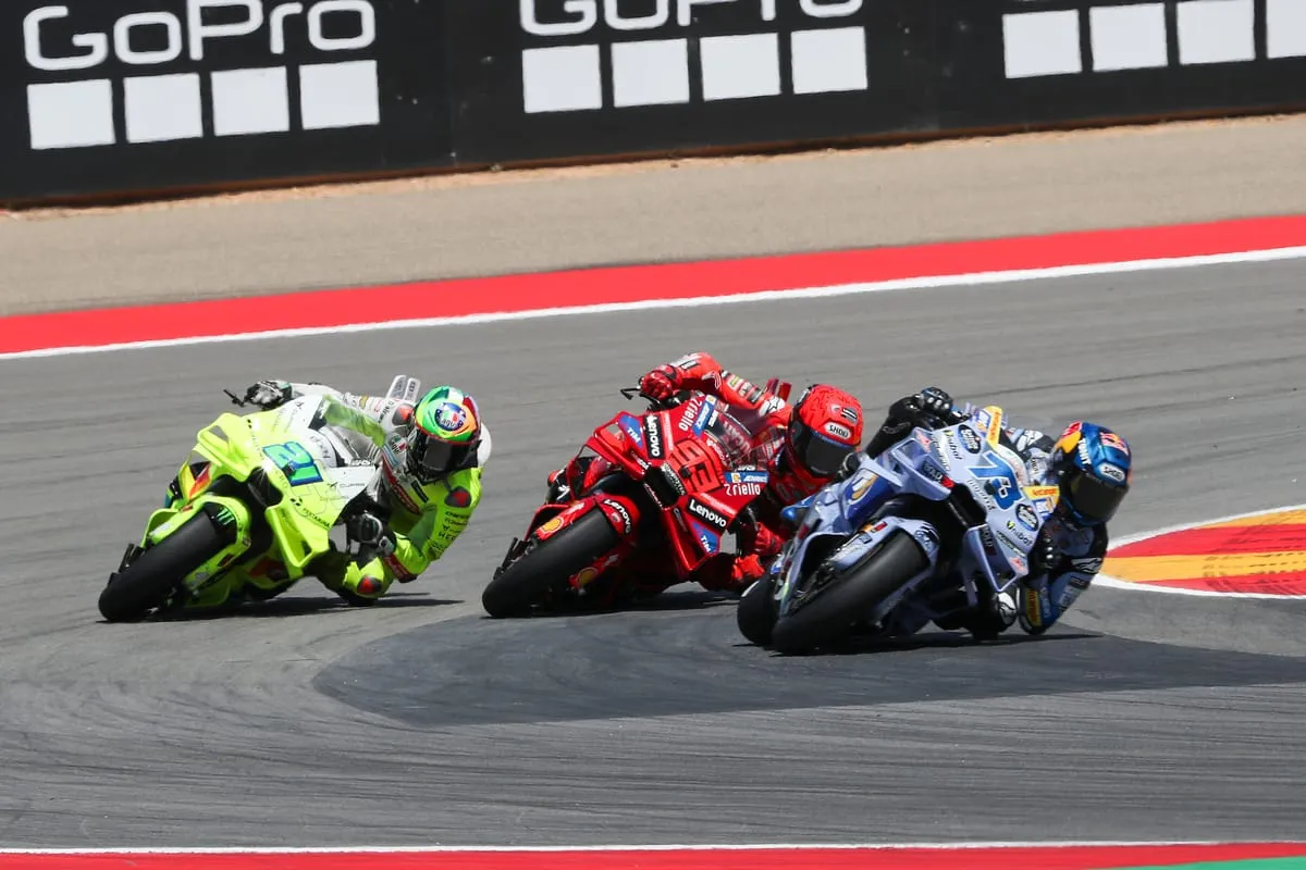 Marquez bangkit dari belakang untuk menangi sprint Aragon, Bagnaia alami mimpi buruk