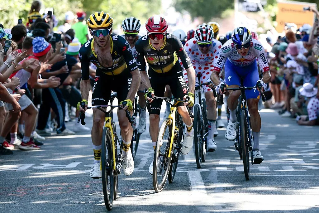 "Saya Membuat Beberapa Kesalahan" – Jonas Vingegaard Kecewa Setelah Kekalahan Tour de France dari Tadej Pogačar di Mûr-de-Bretagne