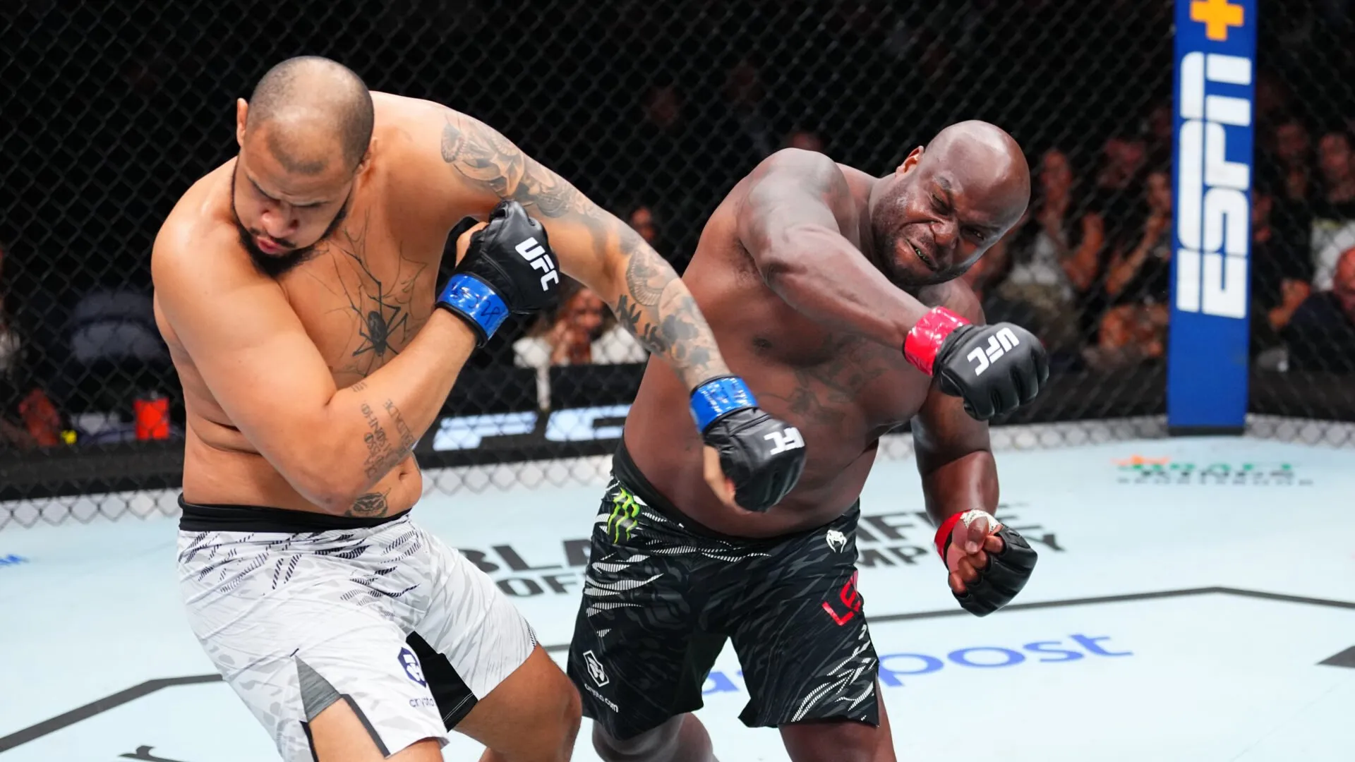 Wasit UFC Nashville Capai Kesimpulan Baru Setelah Menghidupkan Kembali Penghentian Kontroversial Derrick Lewis