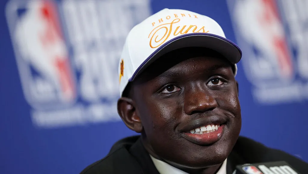 Suns Untung Besar Khaman Maluach, Ciptakan Keingintahuan dengan Mark Williams